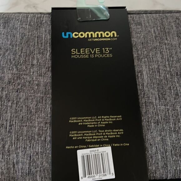 Uncommon Sleeve 13" for MacBook - Picture 4 of 4